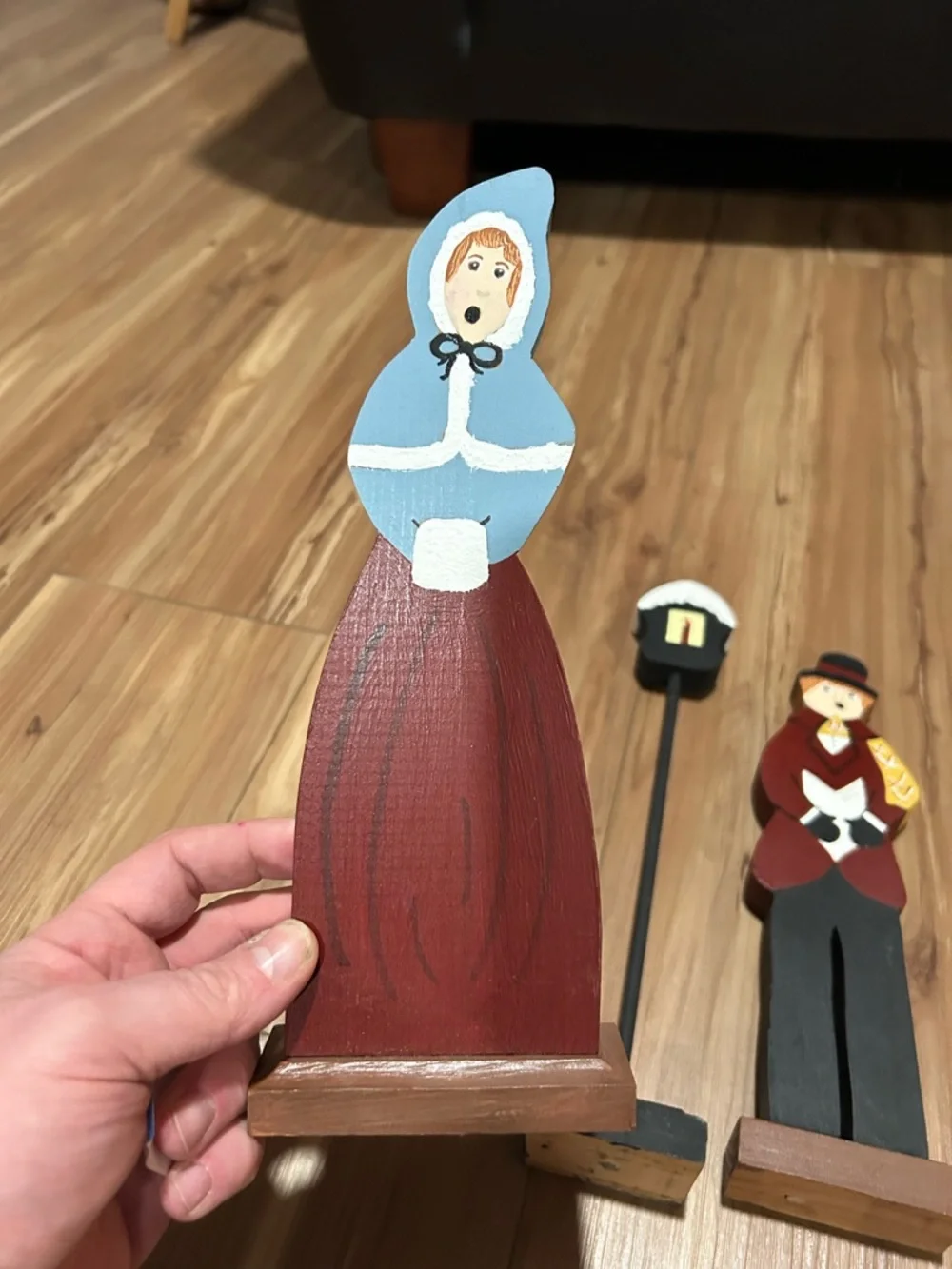 Wooden Vintage Hand-Painted 3pc Caroler Set Holiday Decor